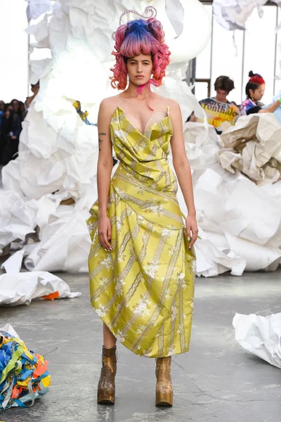 Look 20